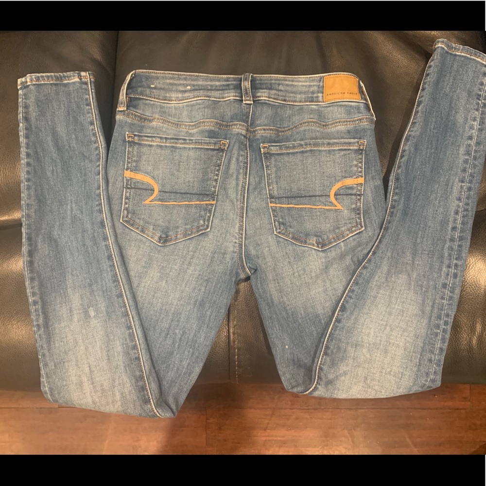 Woman’s American Eagle Slim fit jeans